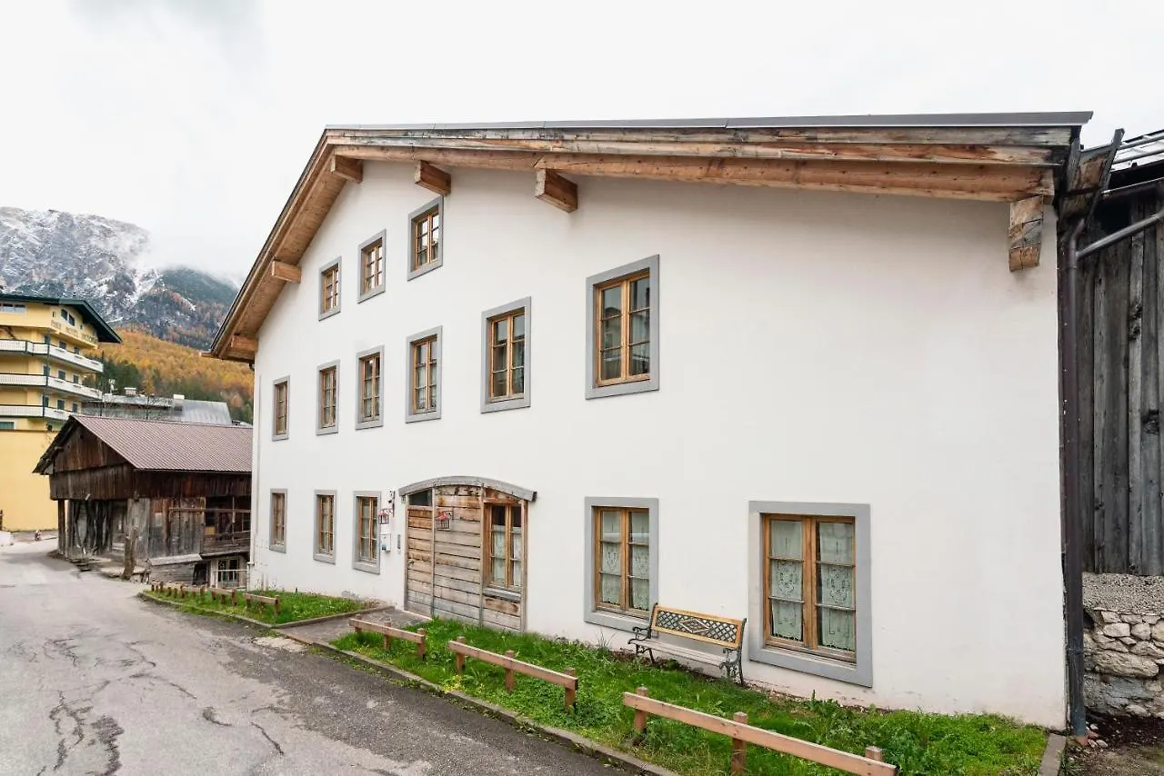 Апартаменты Villa S. Francesco - Stayincortina Кортина-д'Ампеццо Италия